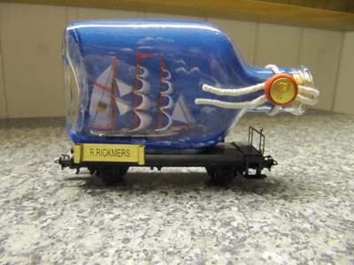 90. Rickmer Rickmers (Flachmann mit blauen Hintergrund), ca. 13 cm, auf Basis Mrklin 4xxxx